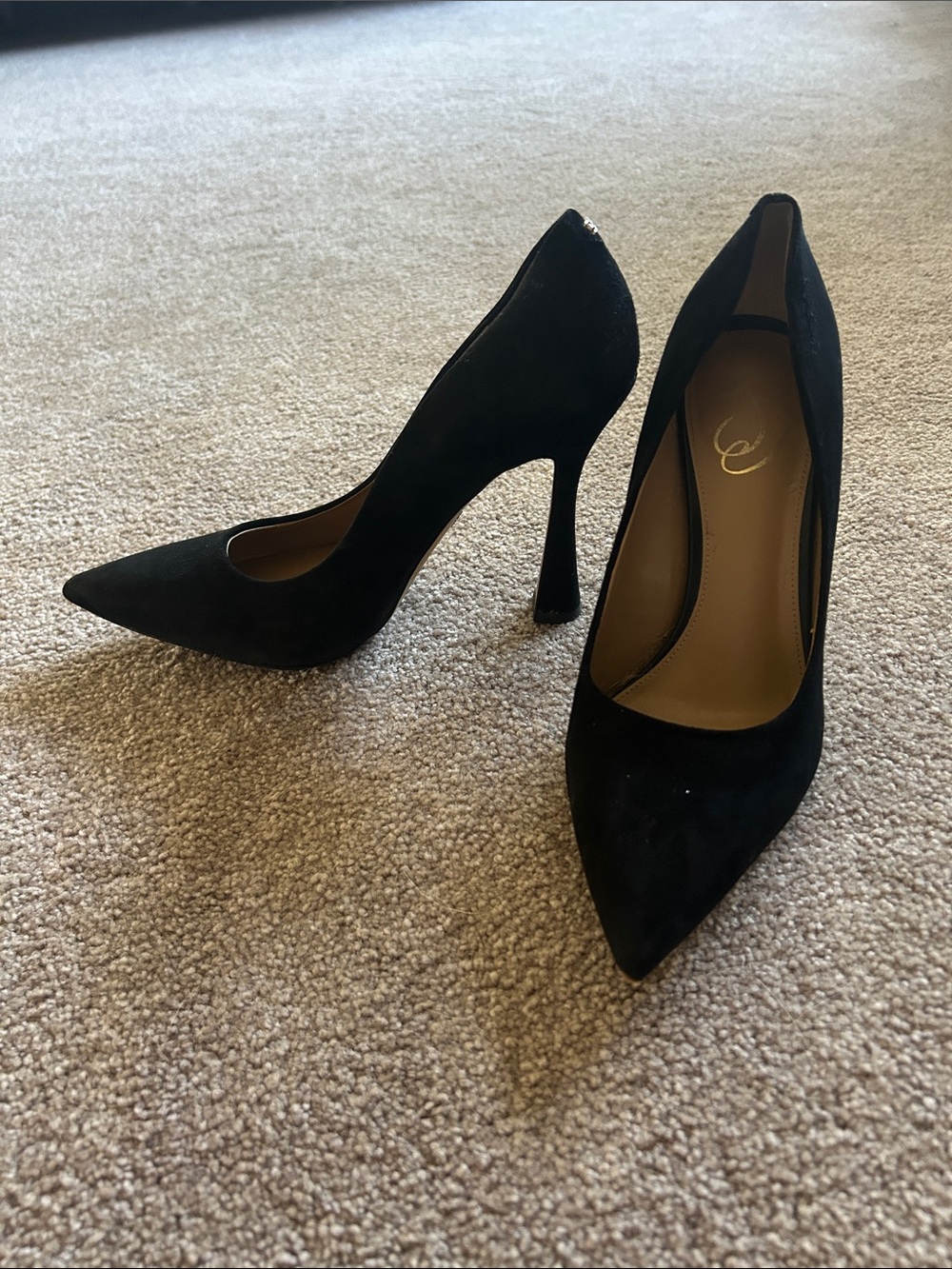 Sam Eldeman Classic Black Suede Pointed-Toe Pumps - Women